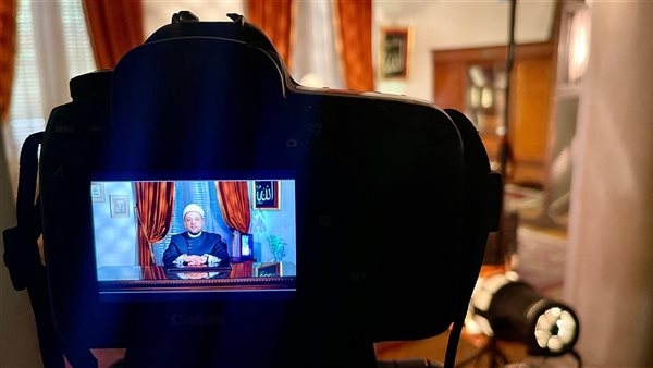 التليفزيون المصري يسجل حلقات جديدة من برنامج "حديث الروح بالمجلس الأعلى للشئون الإسلامية"