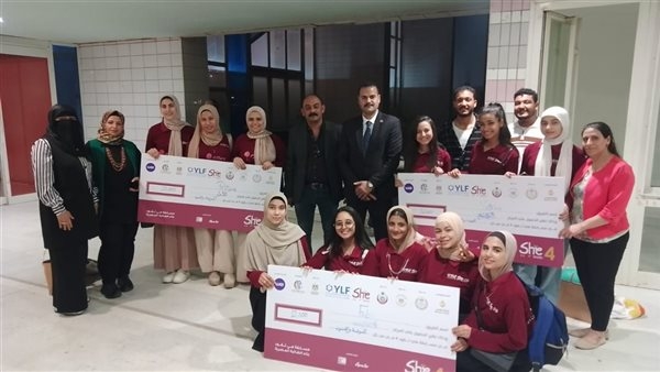 ضمن برنامج " هي تقود "التعليم الفني بالفيوم يحصد مركز أول ورابع جمهورية فى الرسم والفنون