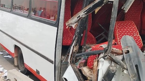 ننشر اسماء وفيات ومصابي حادث تصادم 'ميني باص' و'جامبو' على الطريق الاقليمي بالمنوفية