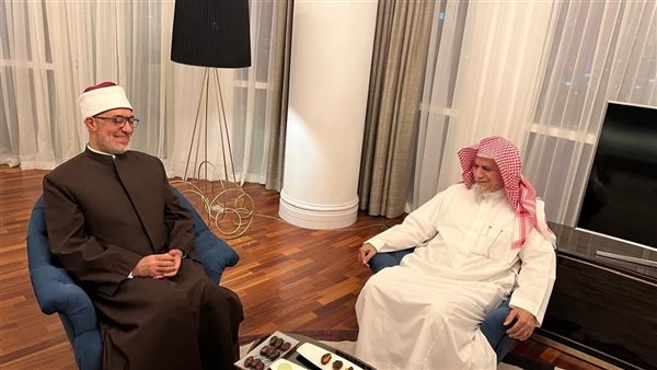 مفتي الجمهورية ورئيس مجمع الفقه الإسلامي يؤكدان ضرورة "إصدار ميثاق شرف لضبط العمل الإفتائي"