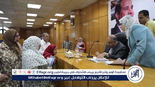 خلال لقائه خدمة مواطنى ( ابوقرقاص – ملوى – ديرمواس) محافظ المنيا يناقش ملفات التعليم والصحة والطرق
