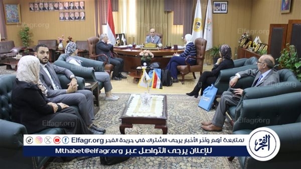 جامعة المنصورة تتبنّى أدوات الذكاء الاصطناعي في تدريس اللغة الإنجليزية بشراكة عالمية