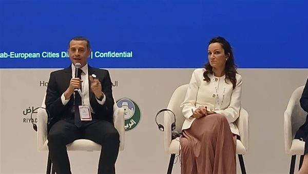نائب محافظ الجيزة تشارك في جلسة مشاركة المجتمع المحلي في مشروعات التنمية التي تنفذها الحكومات