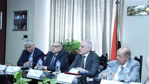 "رجال الأعمال" تبحث مع السفير الأسترالي سبل تنمية العلاقات الاقتصادية المشتركة