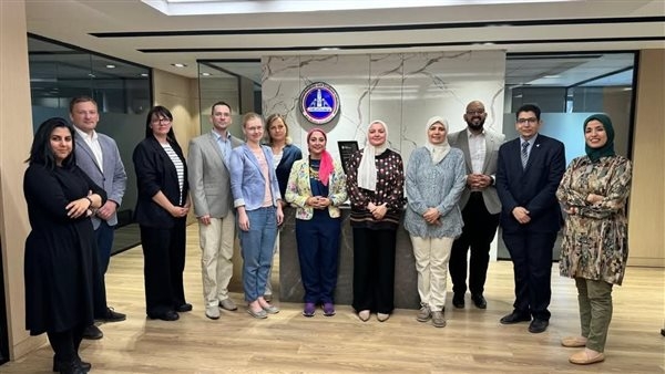جامعة عين شمس تبحث سبل التعاون الأكاديمي مع جامعة "Vidzeme