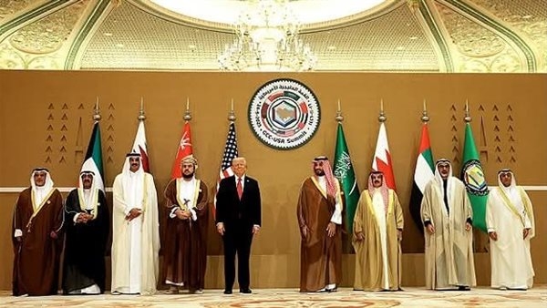 محمد محمود يكتب: جولة ترامب الخليجية … مشاهد من الدبلوماسية الرياضية