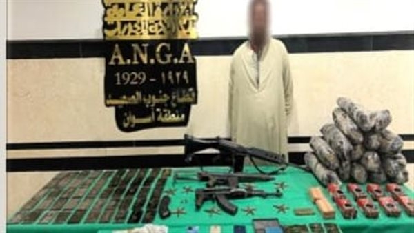 مؤتمر مبادرة " أسوان بلا إدمان " يستعرض جهود رجال منطقة أسوان بالإدارة العامة لمكافحة المخدارت