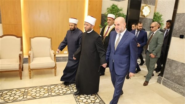 وزير الأوقاف يستقبل نظيره الفلسطيني وقاضي قضاة فلسطين