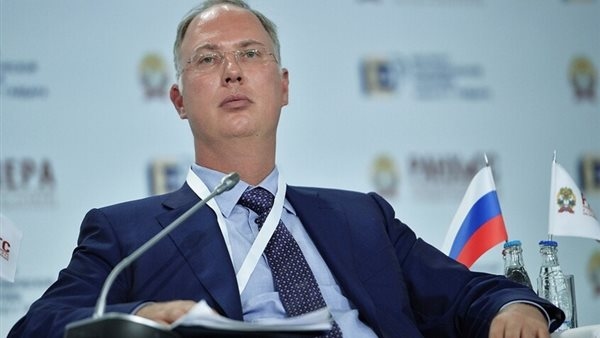 دميترييف: بيروقراطية الاتحاد الأوروبي تدمر قدرته التنافسية