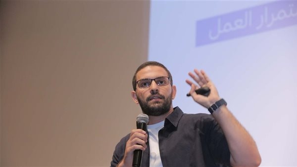 كريم إسماعيل يستعرض قصة سيدنا يوسف كمثال على قوة الصلابة النفسية بمكتبة الإسكندرية