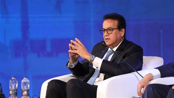 خالد عبدالغفار: رئيس الجمهورية يولي اهتمامًا كبيرا بملف التنمية البشرية