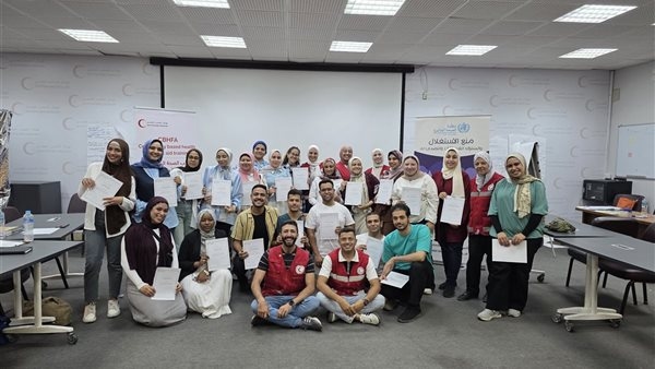 تدريب عشرات المتطوعين في مجال الصحة المجتمعية والإسعاف الأولي