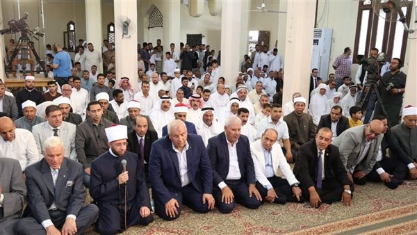 وزير الأوقاف ومحافظ الوادي الجديد يشهدان صلاة الجمعة بمسجد التعمير بشمال سيناء