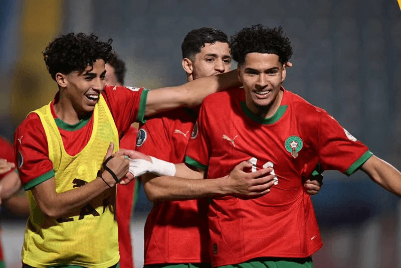 المنتخب المغربي يفوز على السيراليون بهدف لصفر و يتأهل الى نصف نهائي الكان وكأس العالم 'الشيلي 2025'