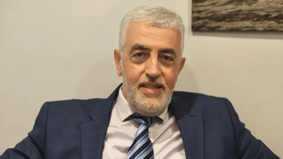 بودكاست: محمد بليلي.. الطبيب الذي أدخل الفرحة على عشرات الأسر الجزائرية