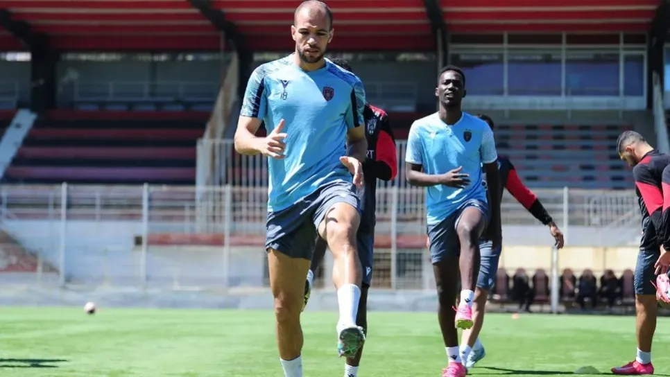 اتحاد الجزائر يواصل الانهيار