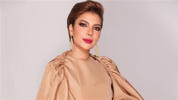 «ضريبة البعد».. أصالة تروج لألبومها الجديد بروح مليئة بالحب والتجارب