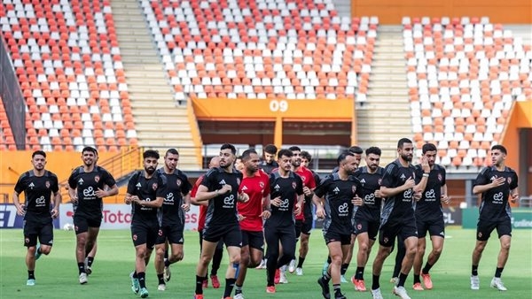 5 غيابات مدوية تضرب الأهلي أمام الزمالك في القمة 130 بالدوري المصري