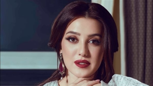 تكريم كندة علوش في مهرجان أسوان.. تتويج رحلة فنية مبهرة