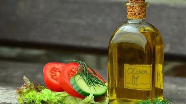 فوائد زيت الزيتون على السحور والإفطار فى رمضان لصحة القلب والجهاز الهضمي