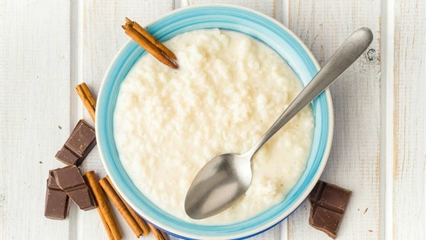 حلويات عيد الفطر 2025.. طريقة عمل الأرز باللبن بالمنزل