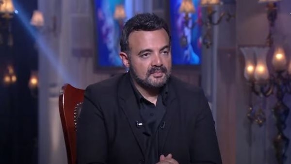 عمرو محمود ياسين يثير الجدل حول اختلاف هلال العيد وتوحيد التقويم الهجري