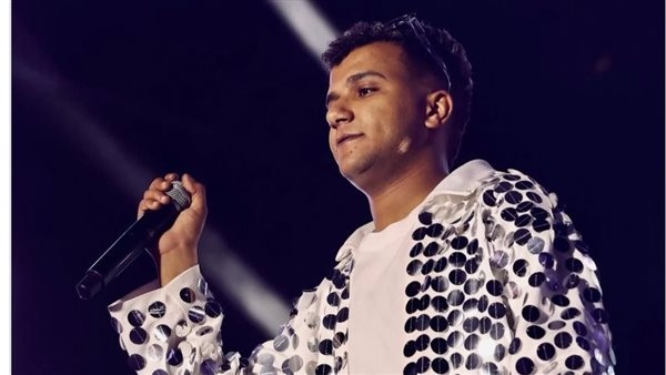 عصام صاصا يحول ألمه إلى فن.. "زنزانتي" تتصدر المشهد بعد خروجه من السجن