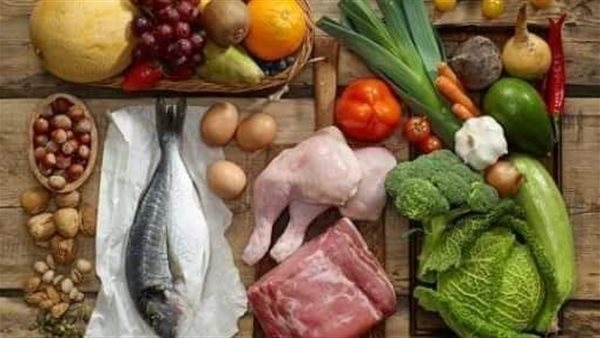نشرة بأسعار اللحوم والأسماك والدواجن والخضروات والفواكه اليوم  السبت