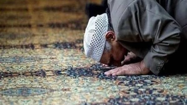 الأزهر يوضح موقف من فاتته الصلاة بسبب نوم أو نسيان أو غيرهما