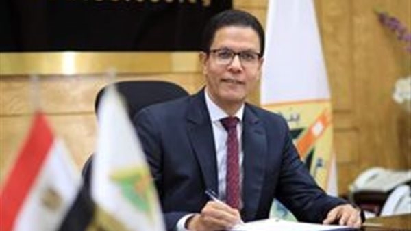 رئيس جامعة بنها: حريصون على تحويل الأفكار العلمية إلى تطبيقات عملية