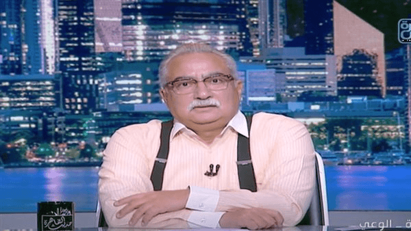 "كبار العلماء بالأزهر" ترد على «إبراهيم عيسى» بعد استنكاره صلاة العيد بالخلاء وذبح الأضحية