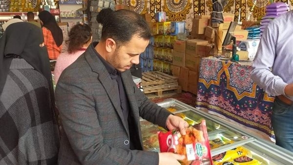 يحتوي على حشرات.. ضبط قمر الدين مغشوش وغير صالح للاستهلاك الآدمي ببورسعيد