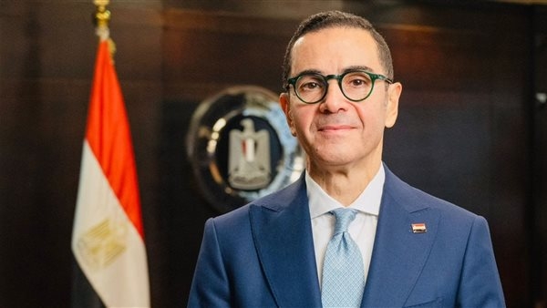 وزير الاستثمار يتوجه لدولة الإمارات لتعزيز العلاقات الاقتصادية بين البلدين