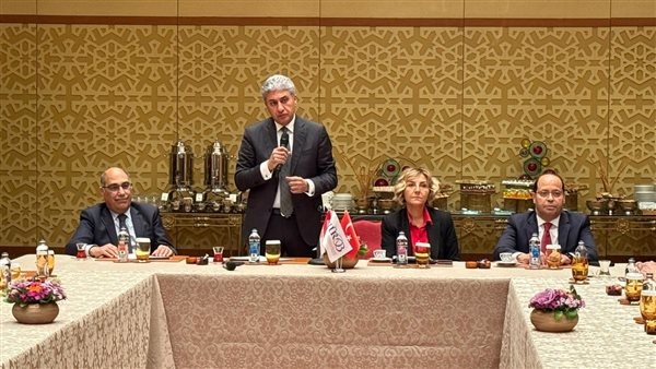 وزير السياحة والآثار يختتم لقاءاته لتركيا بلقاء اتحاد الفنادق TURAB وممثلي بعض الفنادق
