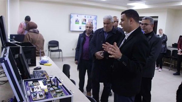 صناعة محلية 100%.. كل ما تريد معرفته عن معمل شبكات الحاسب بجامعة برج العرب التكنولوجية