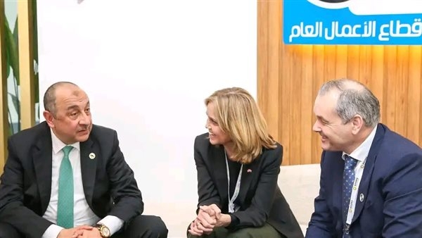 وزير قطاع الأعمال العام يبحث سبل التعاون مع رئيس شركة «هوج» النرويجية