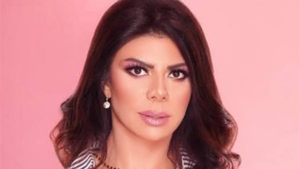أميرة فتحي تكشف حقيقة قرابتها بـ سوسن بدر