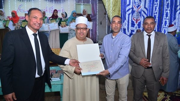 الأزهر ينظم حفلًا لتكريم حفظة القرآن الكريم في الأقصر (صور)