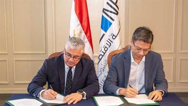 رئيس اقتصادية قناة السويس يوقع عقد إنشاء مصنع «جيانجسو جوتاي» بالقنطرة غرب