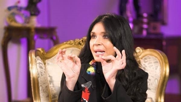دينا: لا أفكر في ارتداء الحجاب.. وهذا سر خلافي مع محمود سعد