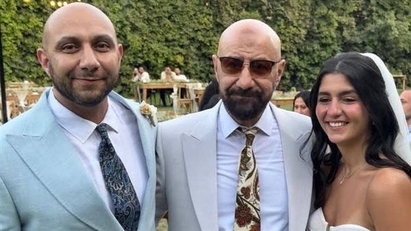 أبرزهم لبلبة وأنوشكا.. بهاء الدين محمد يحتفل بزفاف نجله (صور)