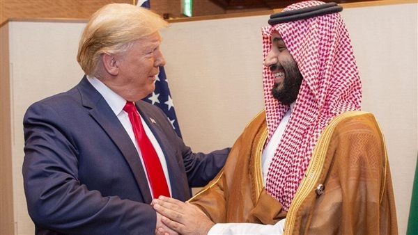 مطار الملك خالد و"بوينج".. تعرف على مشروعات الطيران التي وقعها ترامب بالسعودية