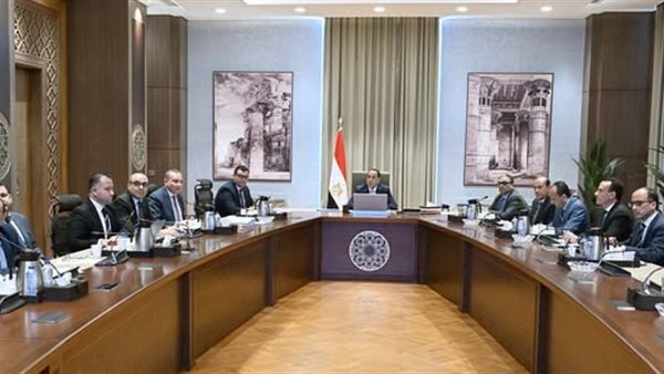 "مدبولي" يتابع إجراءات طرح إدارة وتشغيل مشروع "حدائق تلال الفسطاط"
