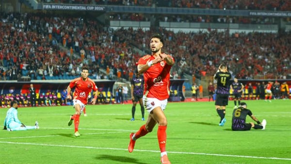 الأهلي بطل الدوري للمرة الـ45 بفوز كاسح على فاركو