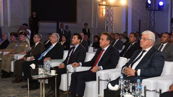 نائب رئيس الوزراء يشارك في إطلاق المرحلة الجديدة من اختبار الجین الریاضي