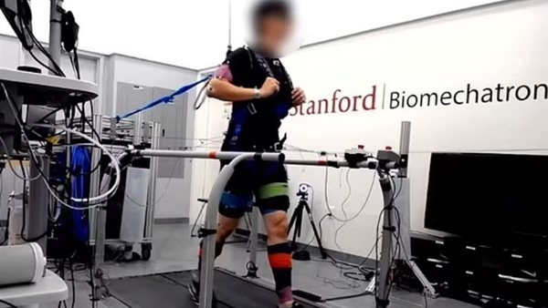 دراسة جديدة.. طريقة المشي خلال فترة الشباب تنبؤ بطريقة وفاتك