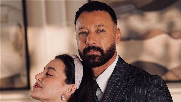 بالصور.. أحمد فهمي يبدأ تصوير «اتنين قهوة» مع مرام علي
