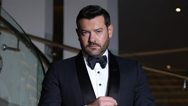 تفاصيل فيلم "موسم صيد الغزلان" لـ عمرو يوسف