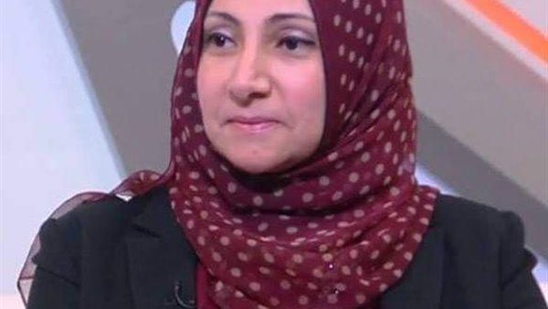 «هلاوس وشكوك».. طبيبة تكشف عن تفاصيل معاناة مريض ألزهايمر