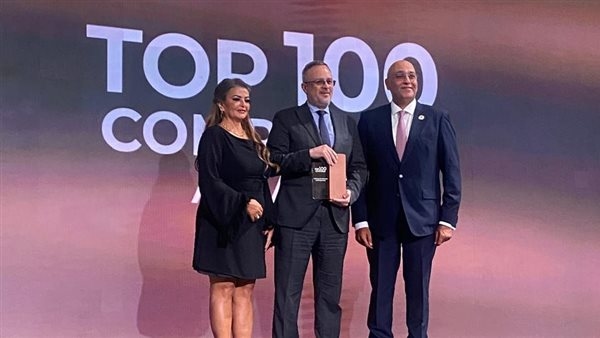 «طلعت مصطفى» تتصدر قائمة أقوى 100 شركة في مصر.. وتحصد جائزة المطور العقاري الأول لعام 2025